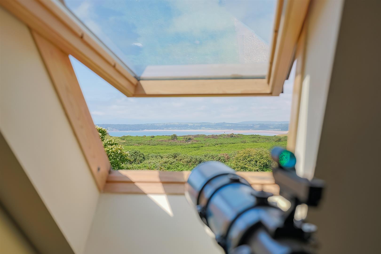 21 East Cliff, Pennard, Gower, SA3 2AS
